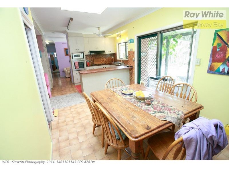 22 Richard Street, Urangan QLD 4655