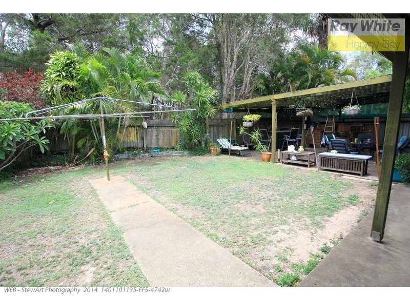 22 Richard Street, Urangan QLD 4655