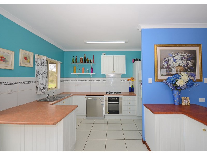 42 Bowarrady Circuit, Hervey Bay QLD 4655