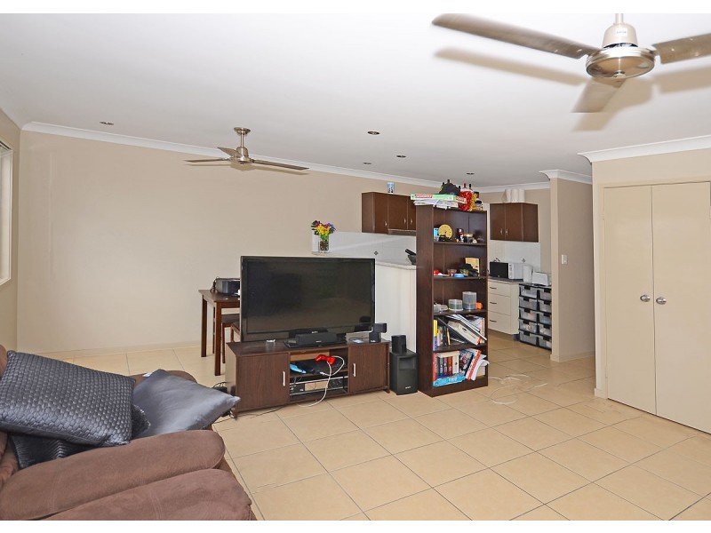 6/52 Shell Street, Urangan QLD 4655