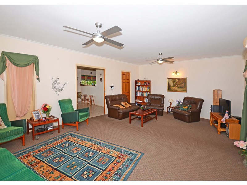 19 Helsham Street, Hervey Bay QLD 4655