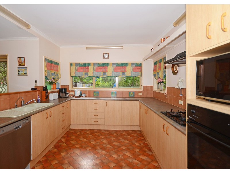 19 Helsham Street, Hervey Bay QLD 4655