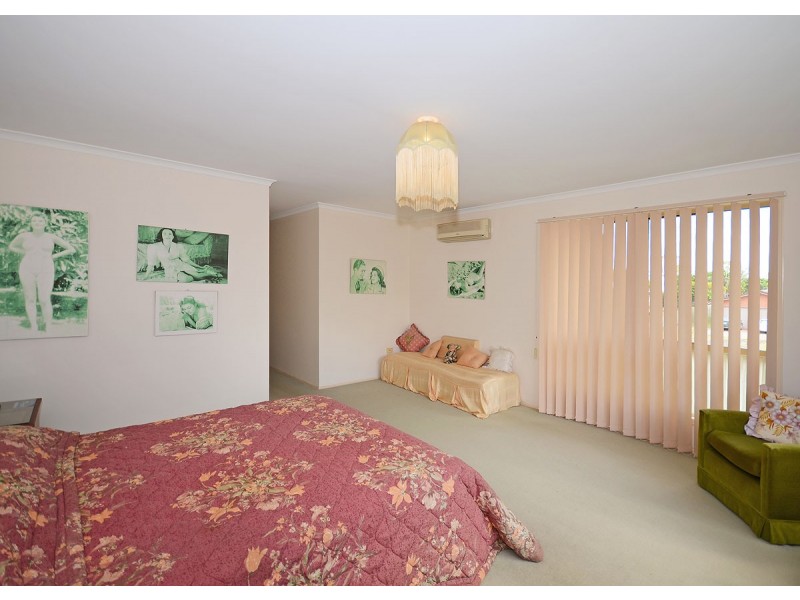 19 Helsham Street, Hervey Bay QLD 4655