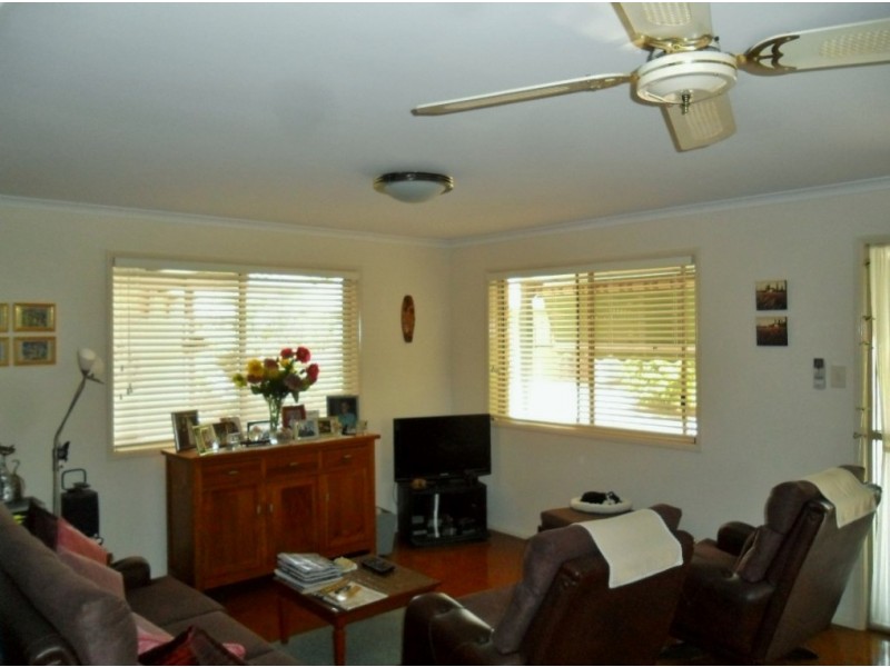 16/230 Torquay Terrace, Torquay QLD 4655