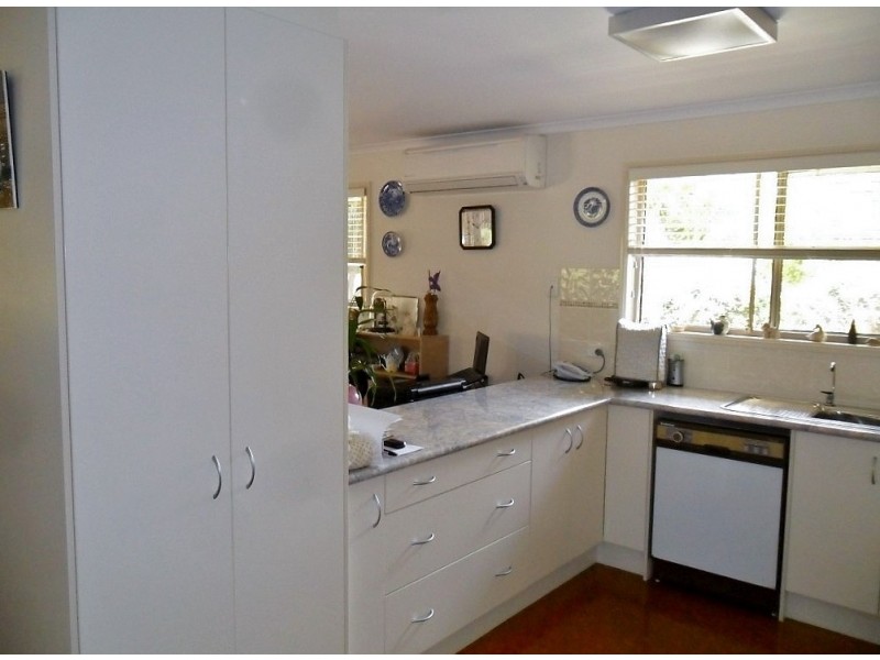 16/230 Torquay Terrace, Torquay QLD 4655