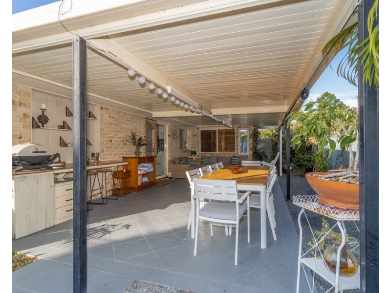 44 Thornbill Drive, Eli Waters QLD 4655