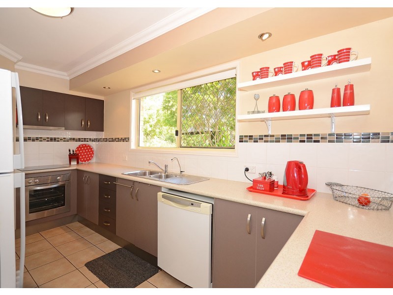 12 Scribbly Gum Court, Urraween QLD 4655