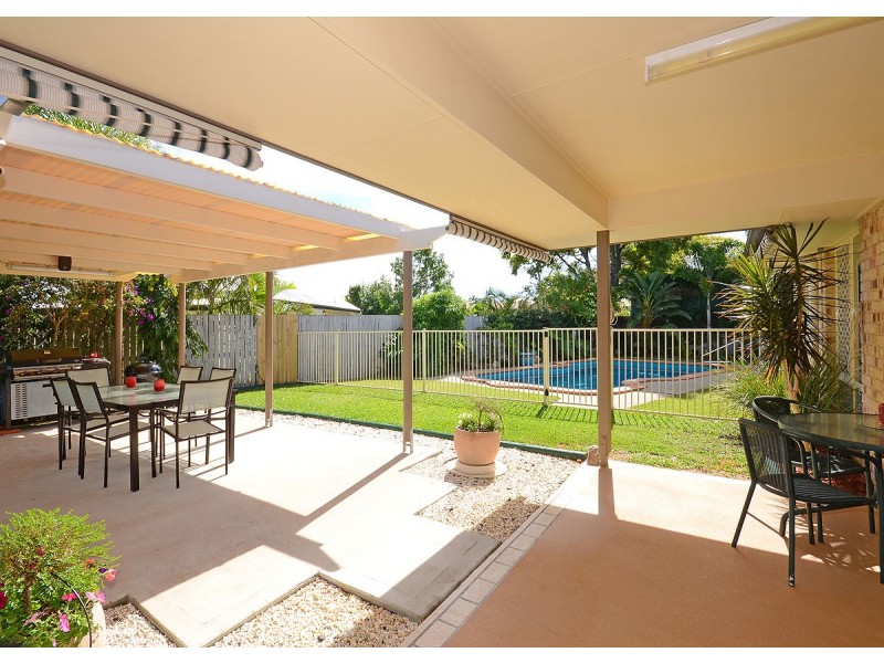12 Scribbly Gum Court, Urraween QLD 4655