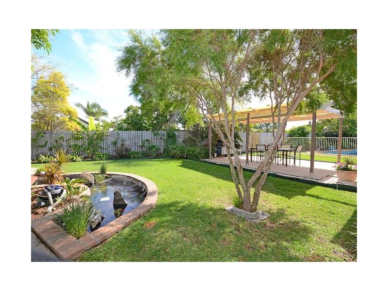 12 Scribbly Gum Court, Urraween QLD 4655