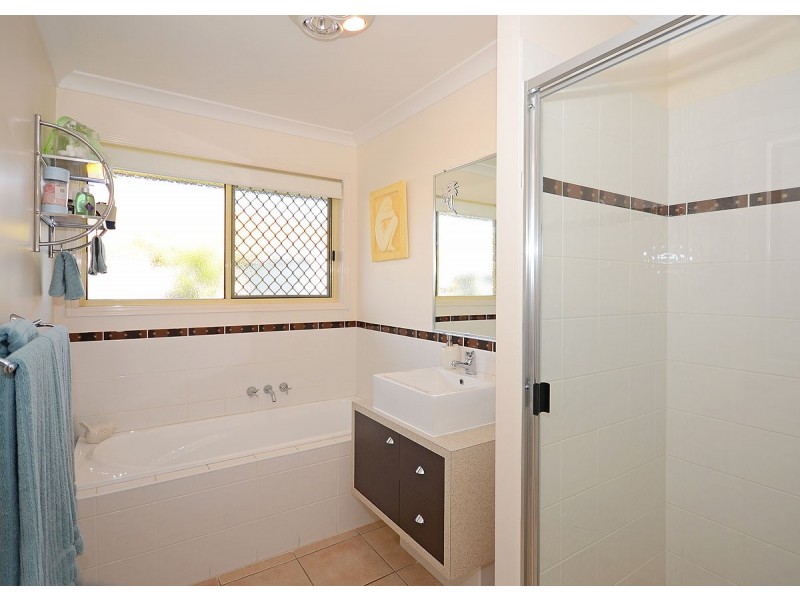 12 Scribbly Gum Court, Urraween QLD 4655