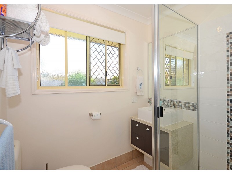 12 Scribbly Gum Court, Urraween QLD 4655