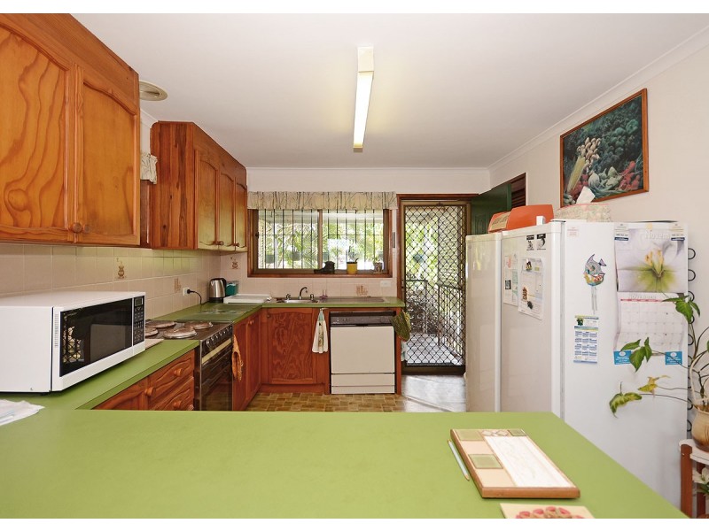 45 Kent Street, Urangan QLD 4655