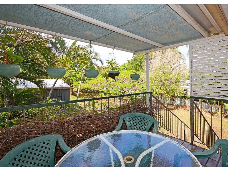 45 Kent Street, Urangan QLD 4655