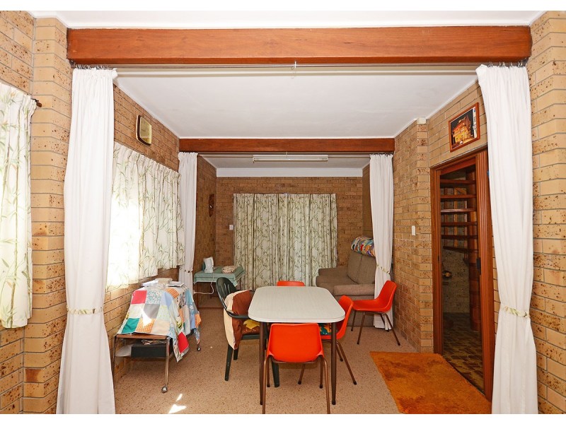 45 Kent Street, Urangan QLD 4655