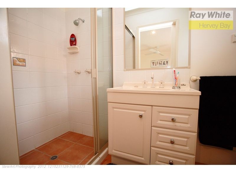 8 Wodalla Mews, Point Vernon QLD 4655