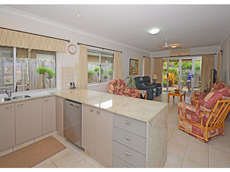 6/29 Stephenson St, Pialba QLD 4655
