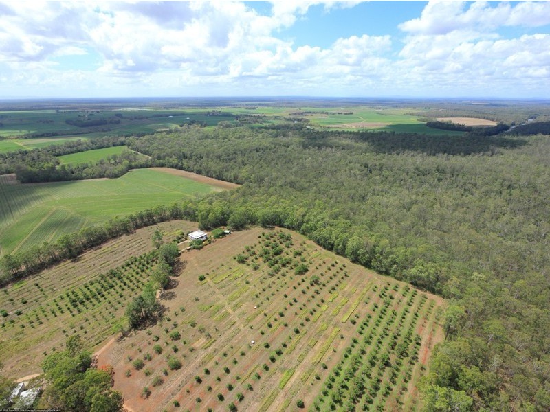 751 Teddington Road, Teddington QLD 4650