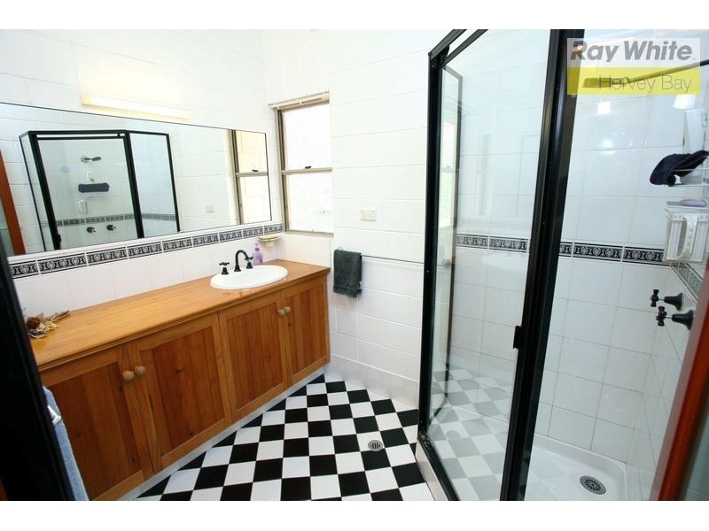 751 Teddington Road, Teddington QLD 4650