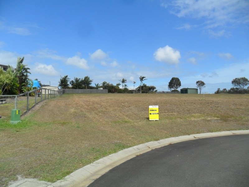 32 Bowarrady Ct, River Heads QLD 4655