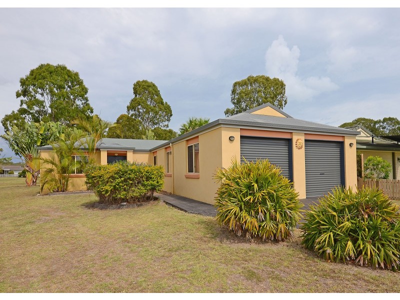 6 Lester Crescent, Torquay QLD 4655