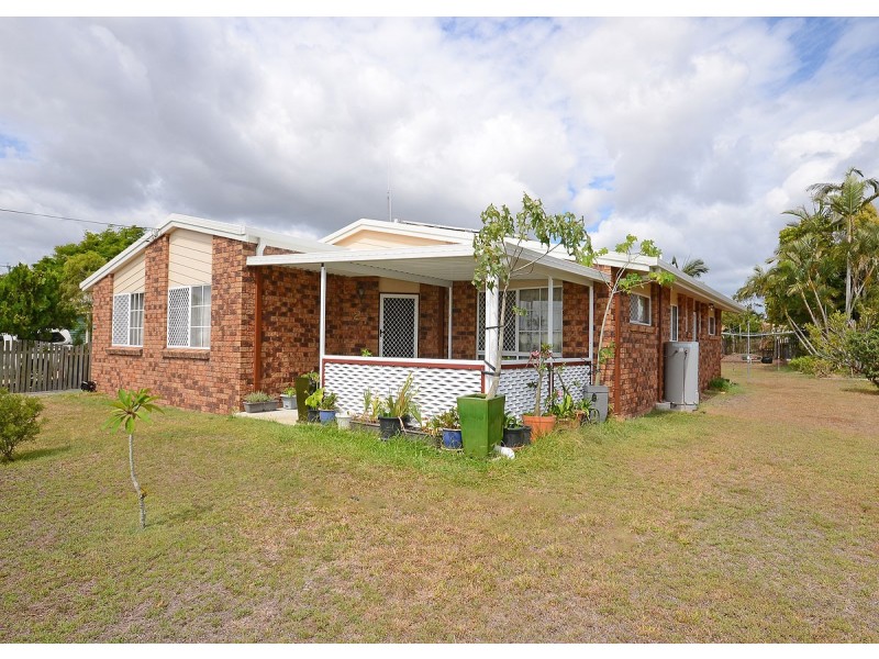 27 Hastings Street, Hervey Bay QLD 4655