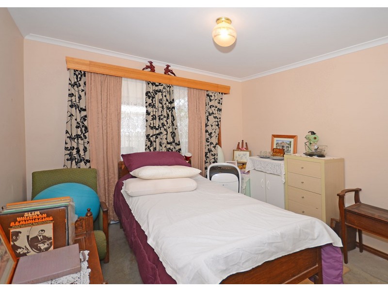 27 Hastings Street, Hervey Bay QLD 4655