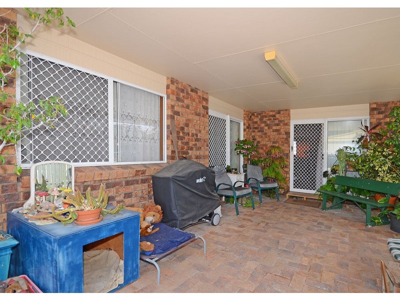 27 Hastings Street, Hervey Bay QLD 4655