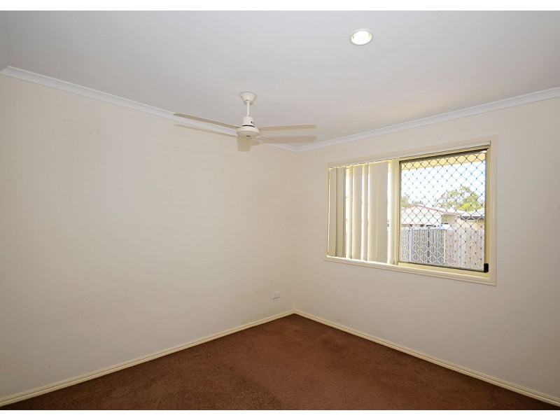 22 Topaz Circuit, Urangan QLD 4655