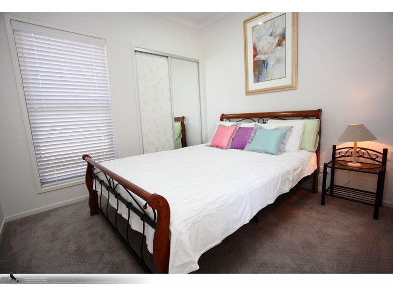 17 Louise Drive, Burrum Heads QLD 4659