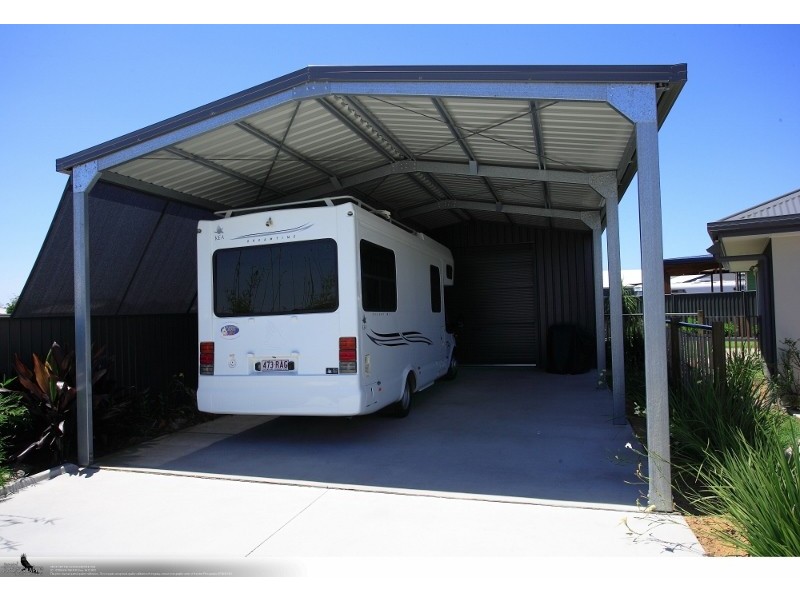 17 Louise Drive, Burrum Heads QLD 4659