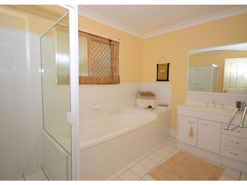 26 Jimilee Street, Dundowran Beach QLD 4655