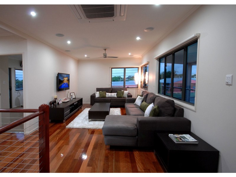 29 Mary Street, Scarness QLD 4655