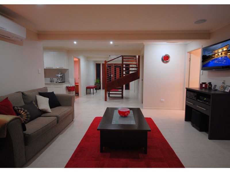29 Mary Street, Scarness QLD 4655