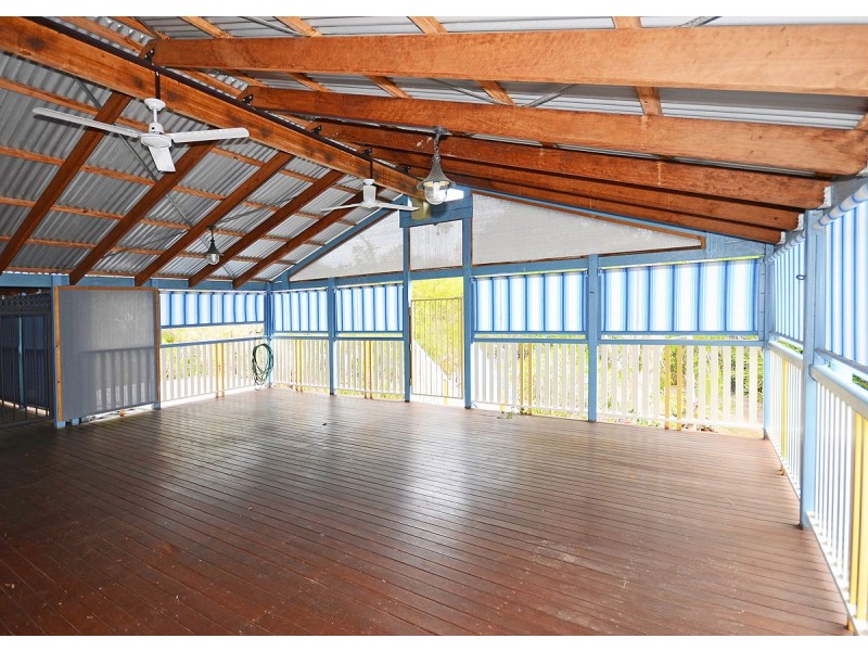 72 Spence Street, Point Vernon QLD 4655