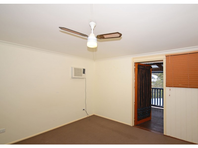 72 Spence Street, Point Vernon QLD 4655