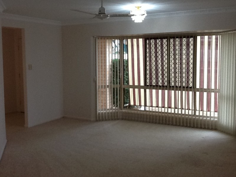 52 HAYDN DRIVE, Kawungan QLD 4655
