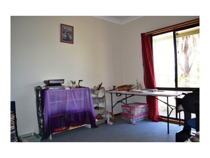 1 Preston Street, Point Vernon QLD 4655