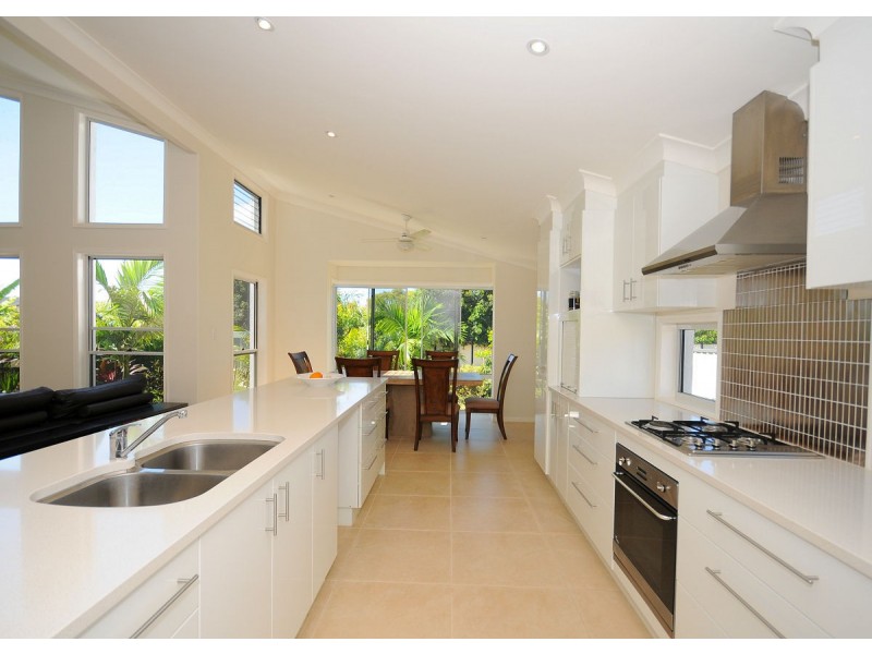 16 Noeme Street, Burrum Heads QLD 4659