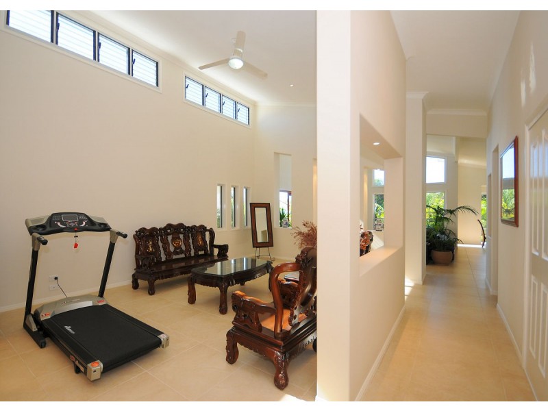 16 Noeme Street, Burrum Heads QLD 4659