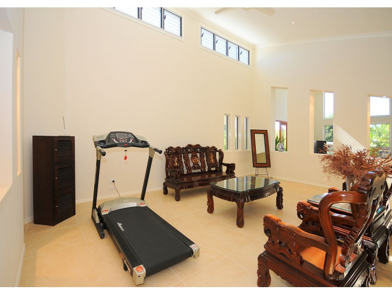 16 Noeme Street, Burrum Heads QLD 4659