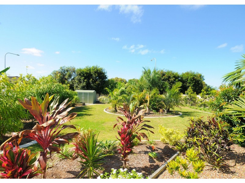 16 Noeme Street, Burrum Heads QLD 4659