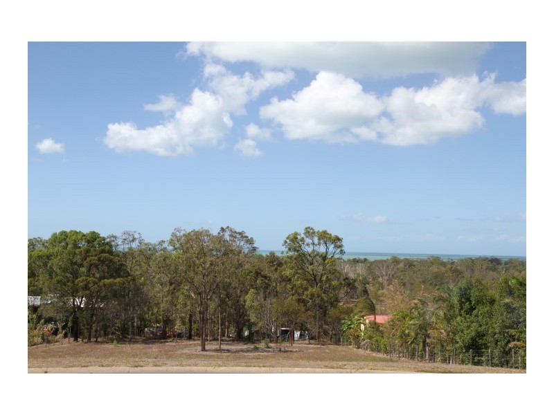 15 Outlook Drive, Craignish QLD 4655