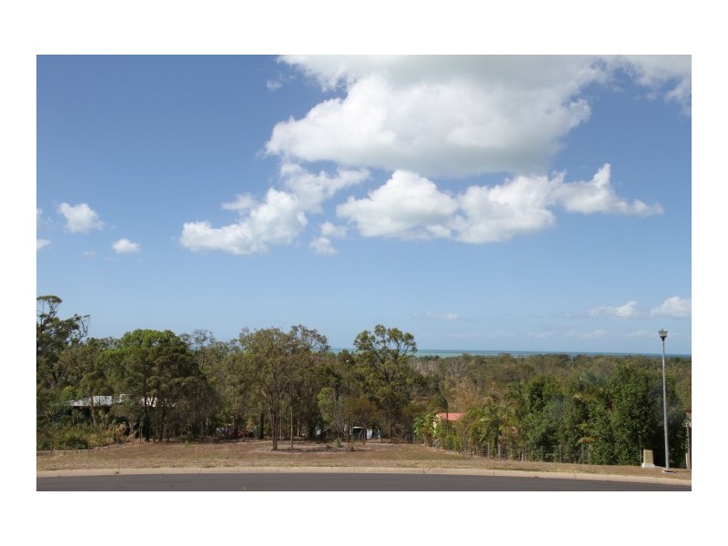 15 Outlook Drive, Craignish QLD 4655