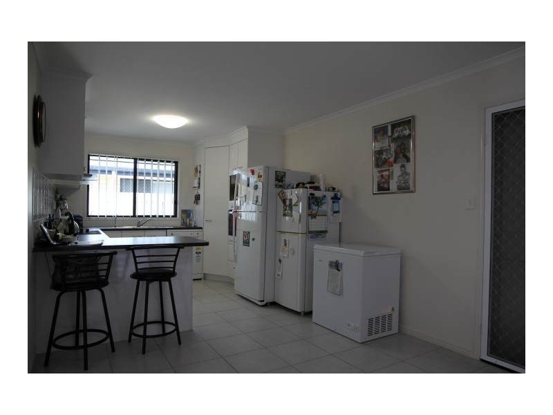 Point Vernon QLD 4655