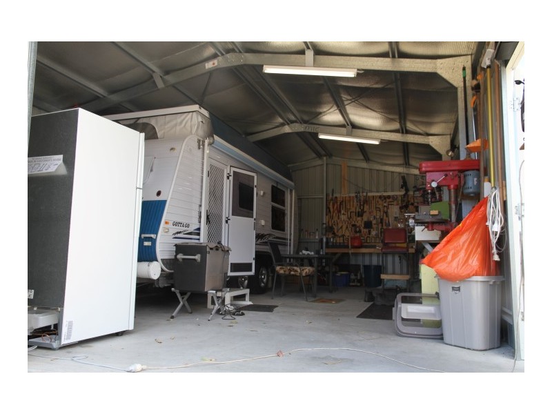 Point Vernon QLD 4655