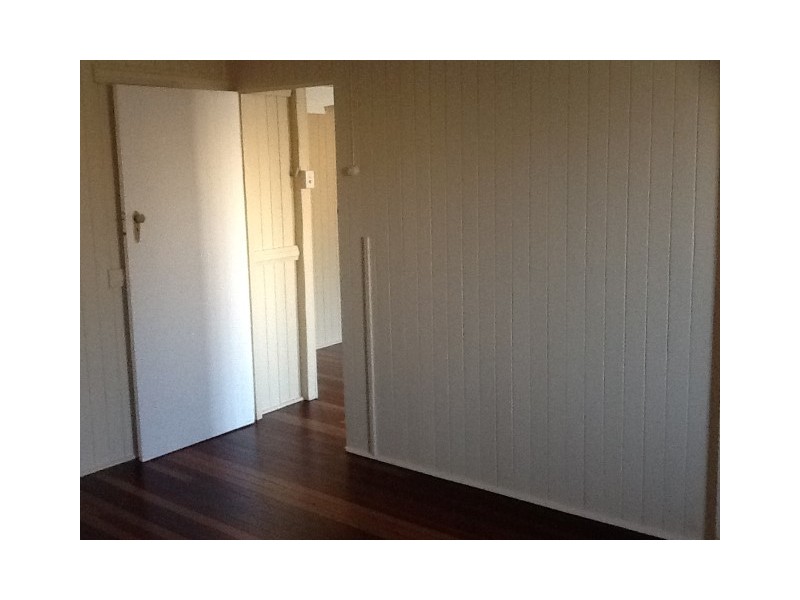 148 TORQUAY TCE, Scarness QLD 4655