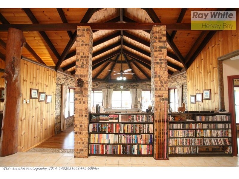 20 Pinney Street, Booral QLD 4655