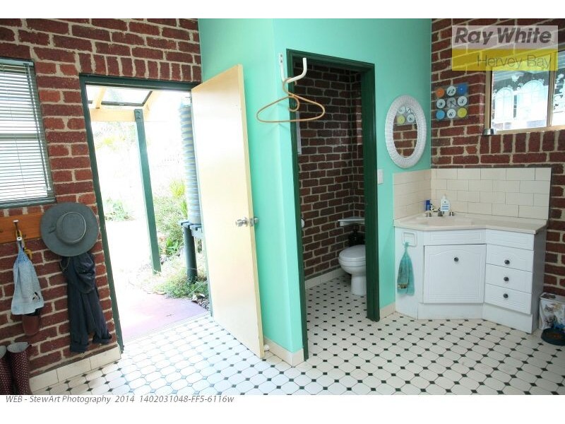 20 Pinney Street, Booral QLD 4655