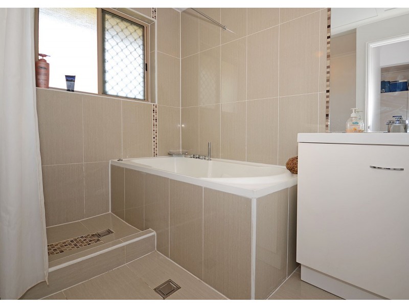 88 Snapper Street, Kawungan QLD 4655