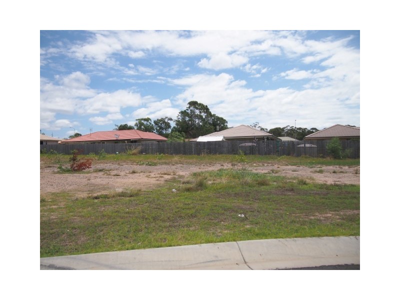 Cato Court, Torquay QLD 4655